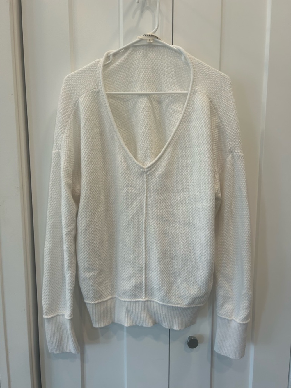Lucky Brand V Neck White Sweater, Large